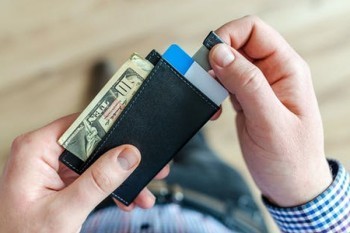 信用卡最低額度多少錢？第一次能刷多少？