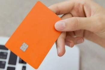 信用卡忘記還了逾期15天怎么辦