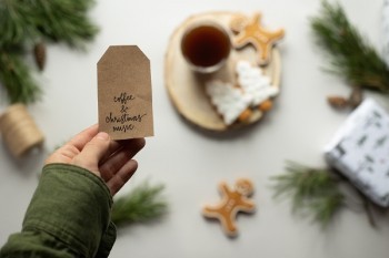 信用卡止付和逾期哪個(gè)嚴(yán)重？怎么協(xié)商還款？