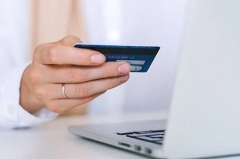 信用卡逾期騷擾家人怎么辦？怎么理智對(duì)待？