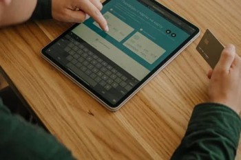 信用卡逾期三年不接銀行電話會(huì)怎么樣？會(huì)影響房貸嗎？