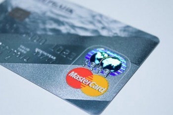 信用卡逾期三年不接銀行電話