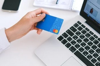 怎么查信用卡欠款明細(xì)？如何避免逾期？