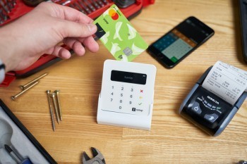 信用卡欠款20萬還不起了怎么辦？影響房貸嗎