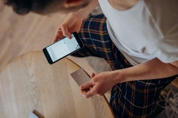 信用卡逾期影響房貸嗎？分期影響買房貸款嗎？