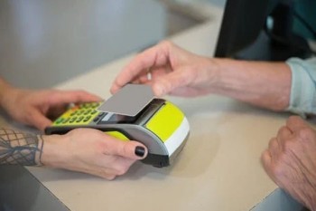 信用卡欠款