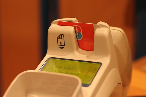 信用卡逾期1天還款后果？算利息嗎？