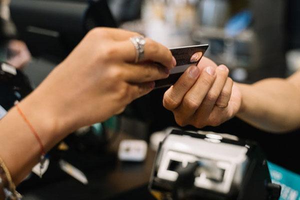 信用卡協(xié)商分期銀行不同意怎么辦？需要什么材料？