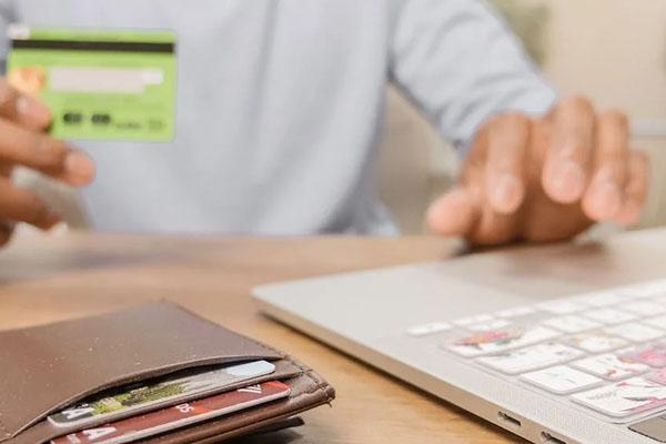 信用卡還不起可以協(xié)商分期嗎？不同意怎么辦？