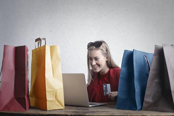 信用卡二次違約還可以協(xié)商嗎？逾期的后果是什么？