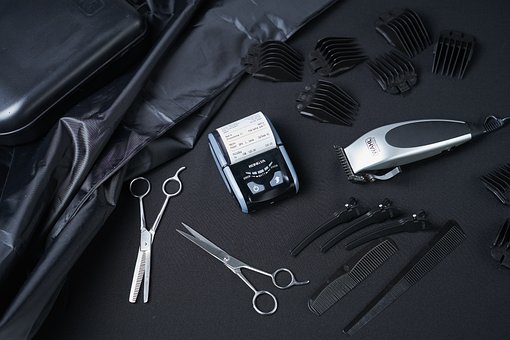 信用卡逾期3個(gè)月還能協(xié)商嗎？何應(yīng)對(duì)催收電話？