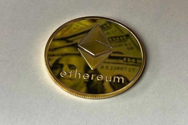 怎么和銀行協(xié)商停息掛賬？信用卡惡意逾期會帶來哪些后果？