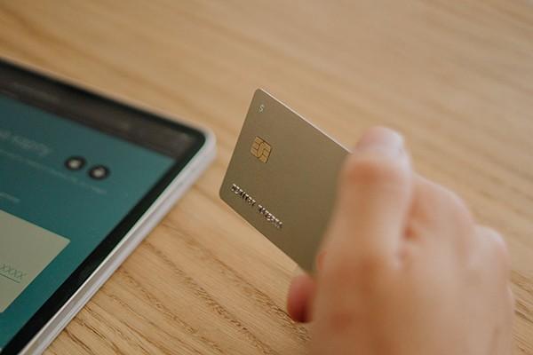 信用卡逾期自動扣款怎么取消？利息銀行是怎樣收取的？