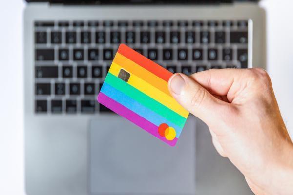 云南農(nóng)村信用社信用卡申請(qǐng)方式？信用卡申請(qǐng)條件？