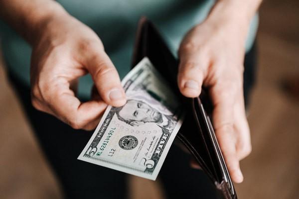 招聯(lián)金融逾期起訴流程是什么？起訴了還能協(xié)商嗎？