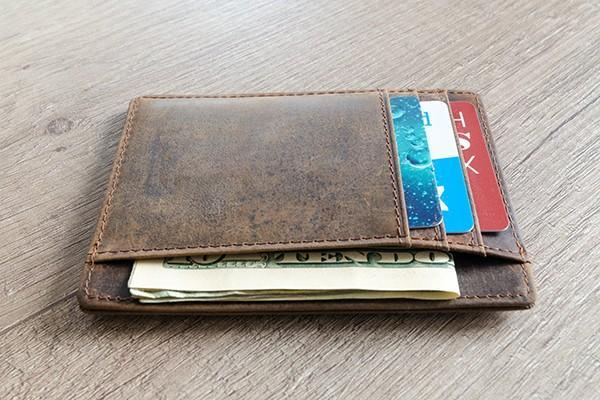 興業(yè)銀行信用卡三年逾期會怎么樣？三年逾期利息多嗎？