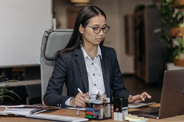 興業(yè)消費(fèi)金融怎么提前還款？有違約金嗎？