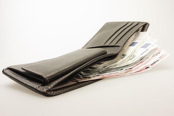 平安銀行信用卡減免一半本金可信嗎？怎么協(xié)商免息還款？