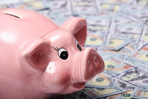 建行信用卡逾期可以協(xié)商減免違約金嗎？怎么協(xié)商減免違約金？