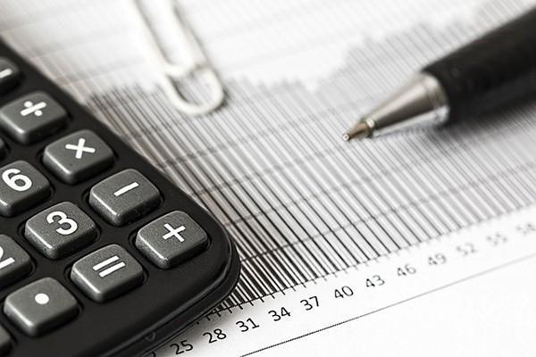 信用卡逾期別的銀行能查到嗎？怎么跟銀行協(xié)商解決分期？