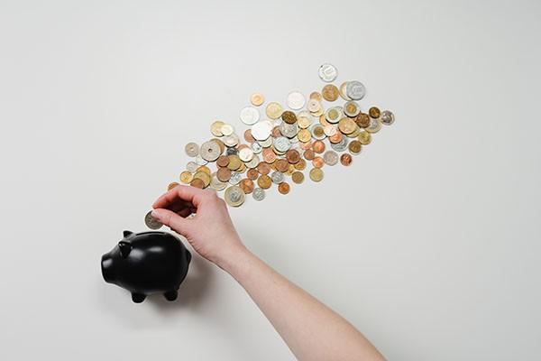 民生信用卡最低還款利息是多少？算逾期嗎？