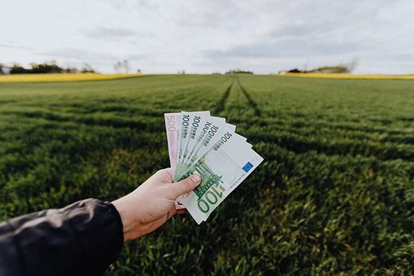 平安信用卡逾期說減免是真的嗎？怎么跟銀行協(xié)商解決？