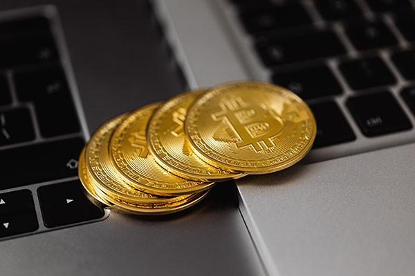 網(wǎng)上貸款是不是影響辦信用卡？影響信用卡額度嗎？