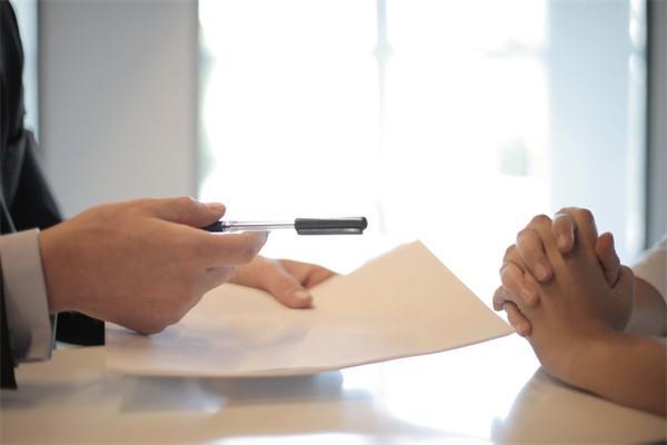 招商銀行逾期多久會(huì)上門(mén)？多久會(huì)?？ǎ?>
                                        </a>



                                    </div>
                                    <div   id=