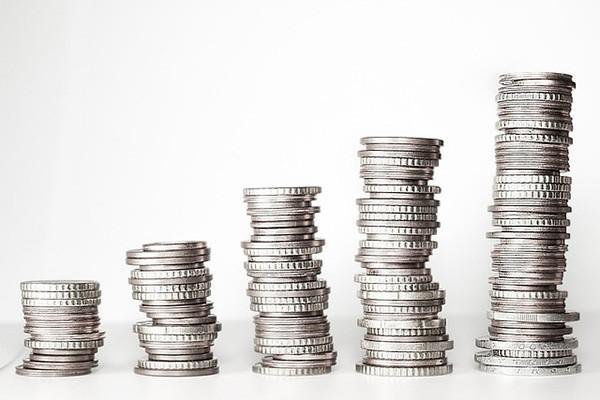 信用卡分期后銀行凍結怎么辦？申請停息掛賬有什么條件？