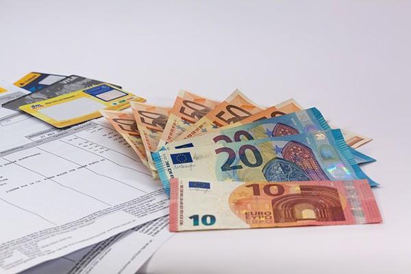 未執(zhí)行信用卡分期還款能取消嗎？利息還不上能不還嗎？